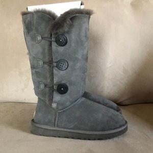 Ugg Bailey Button